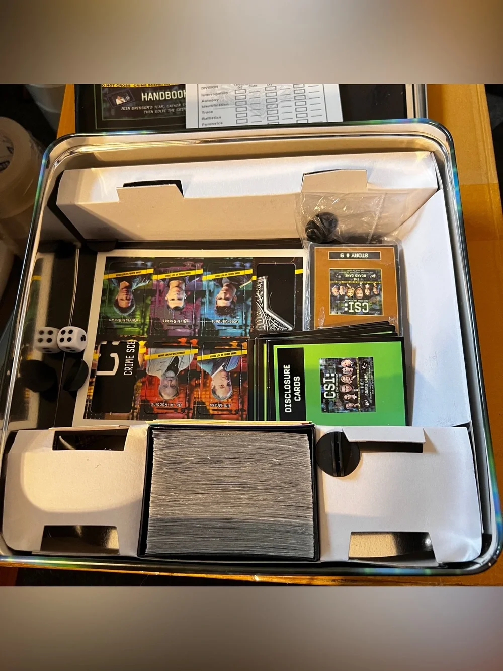 CSI: Crime Scene Investigation The Board Game 2004 Complete Tin Case
